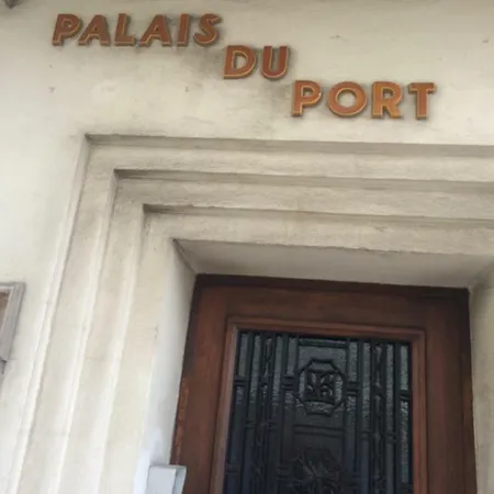 Palais Du Port * 拉西约塔